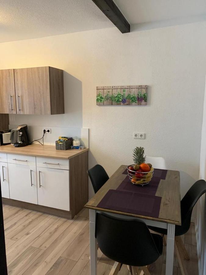 Grenznahe Ferienwohnung Mit 4 Schlafzimmern Grenzach-Wyhlen Eksteriør billede